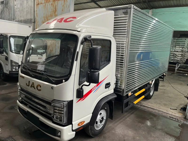 JAC N350SL Thùng mui bạt bửng nhôm Ngoại thất 1