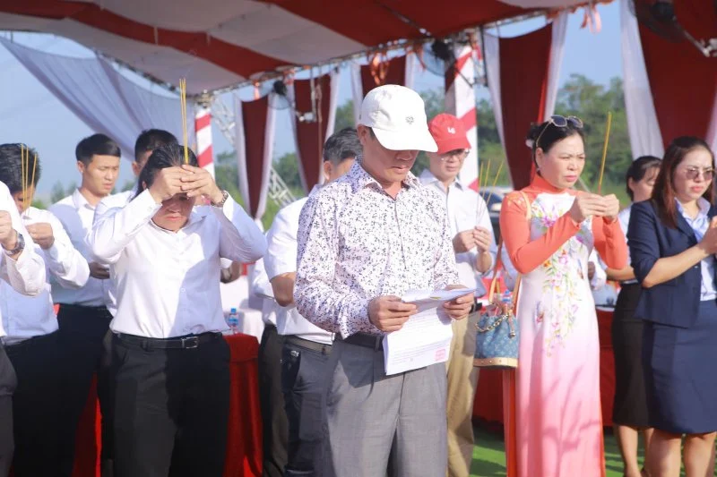 HHT khởi công nhà máy đóng thùng ô tô Tân Uyên TP. HCM