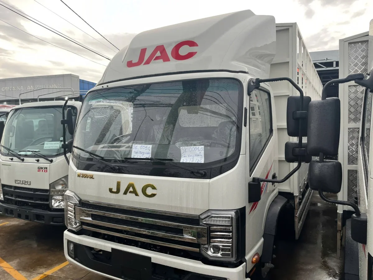 JAC N200S PRO E5 – Thùng Mui Bạt Bửng Nhôm