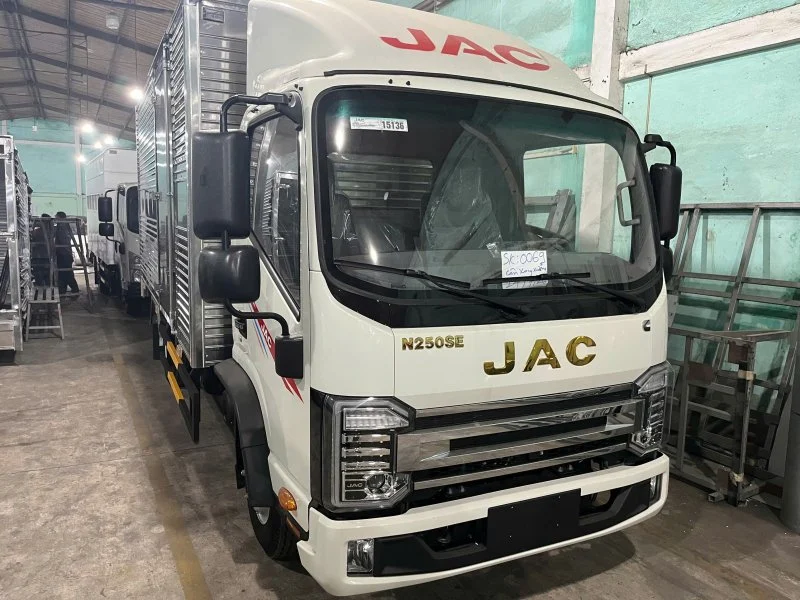 JAC N250S PRO E5 Ngoại thất 1