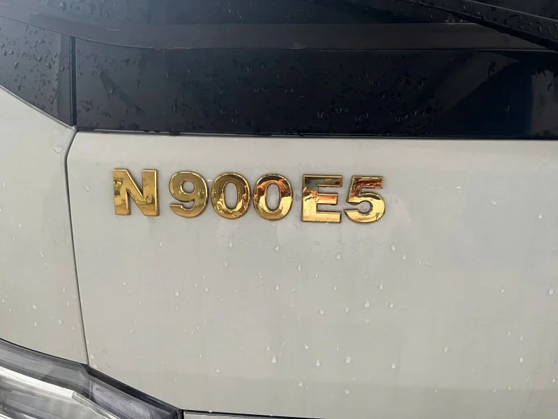 JAC N900 PLUS E5 Thùng mui bạt bửng nhôm Ngoại thất 2