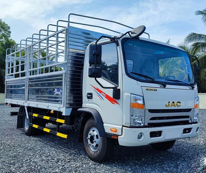 JAC N350 thùng mui bạt 3.5 tấn thùng dài 5m3 Ngoại thất 3