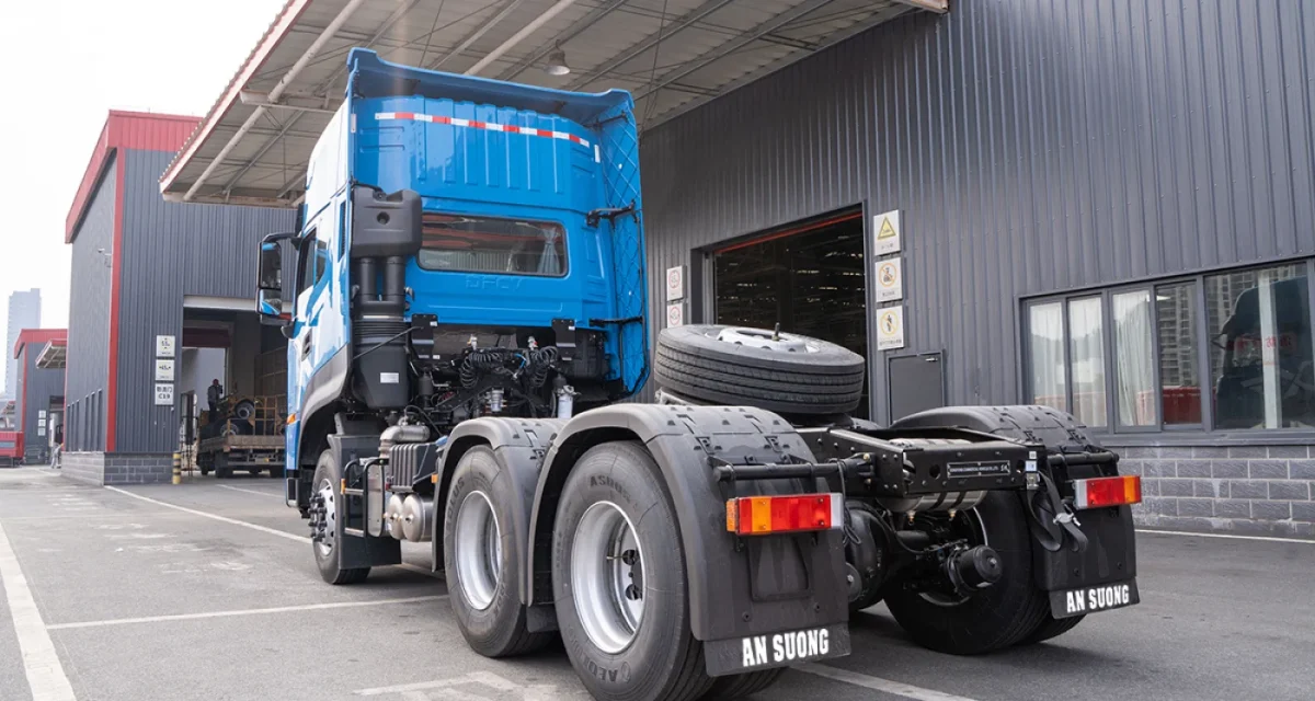 Dongfeng X7 385HP Ngoại thất 9