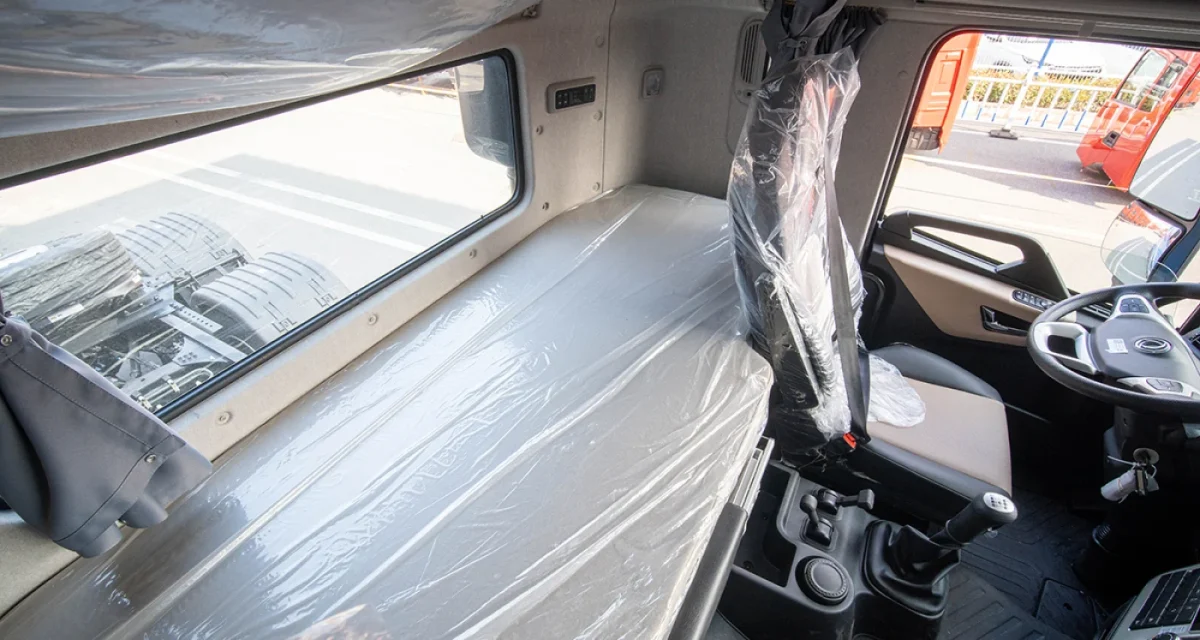 Dongfeng X7 385HP Nội thất 6