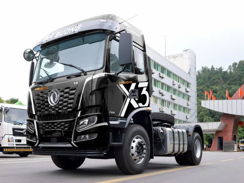 Dongfeng X3 1 cầu 9 cấp số 290HP Ngoại thất 4