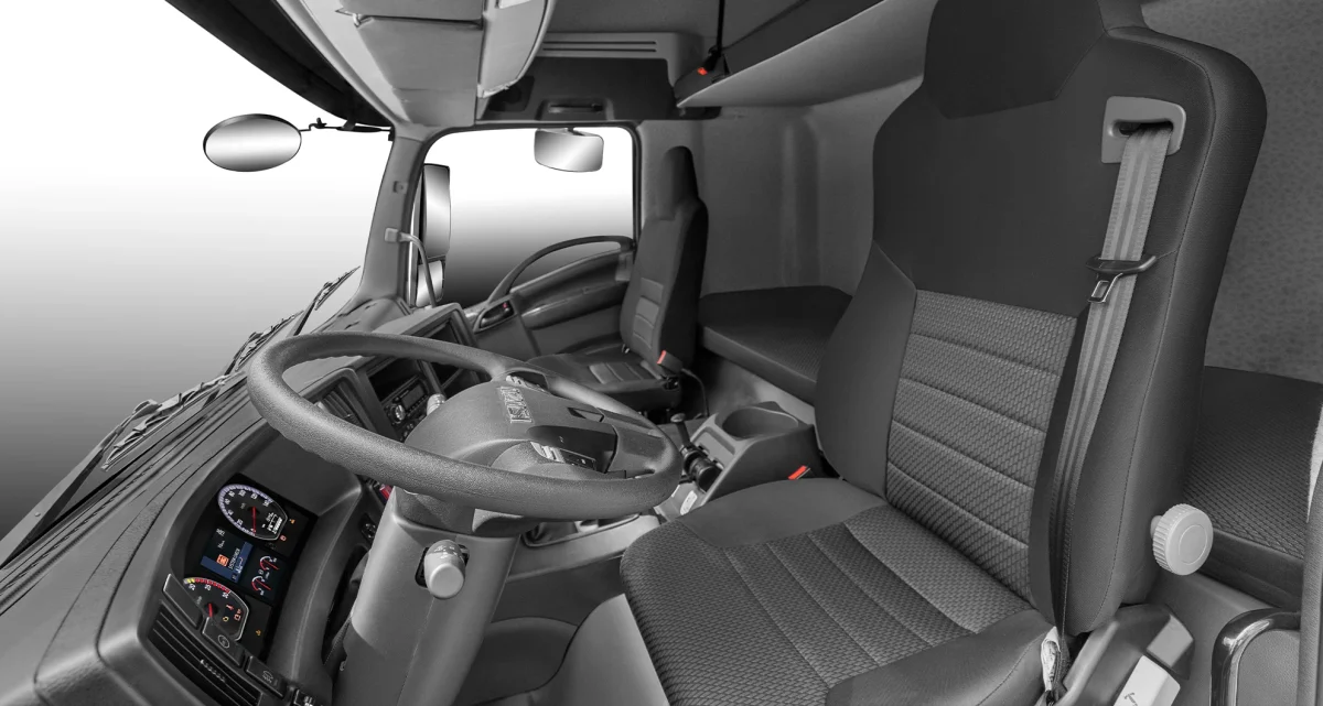 XE ĐẦU KÉO ISUZU EXZ – 6×4 – 380PS Nội thất 1