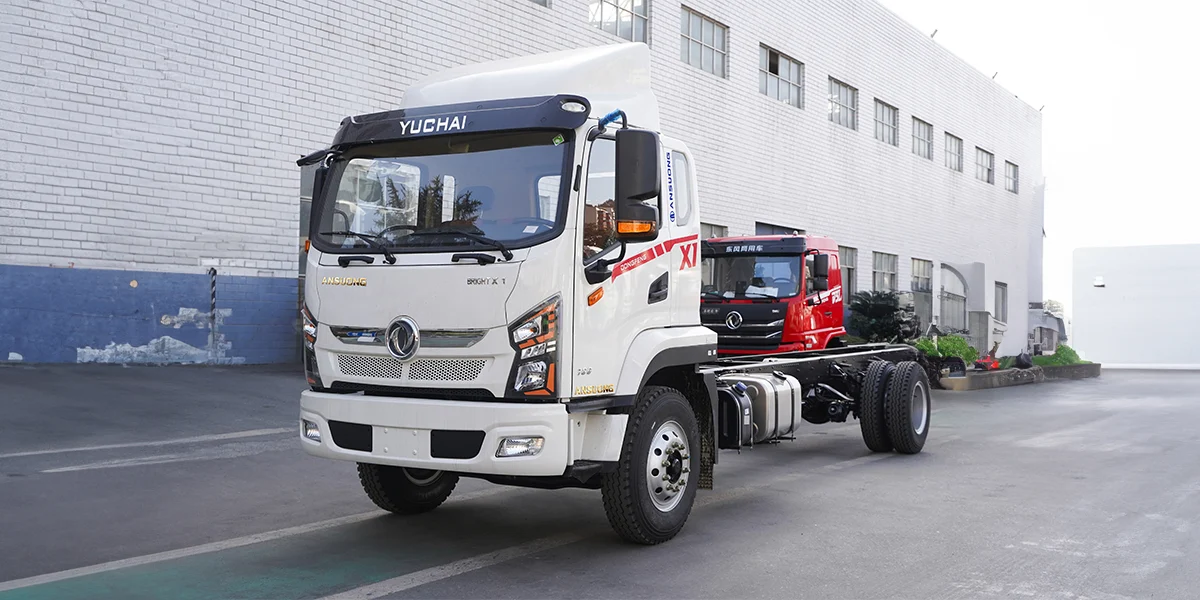 Ngoại thất Dongfeng X1