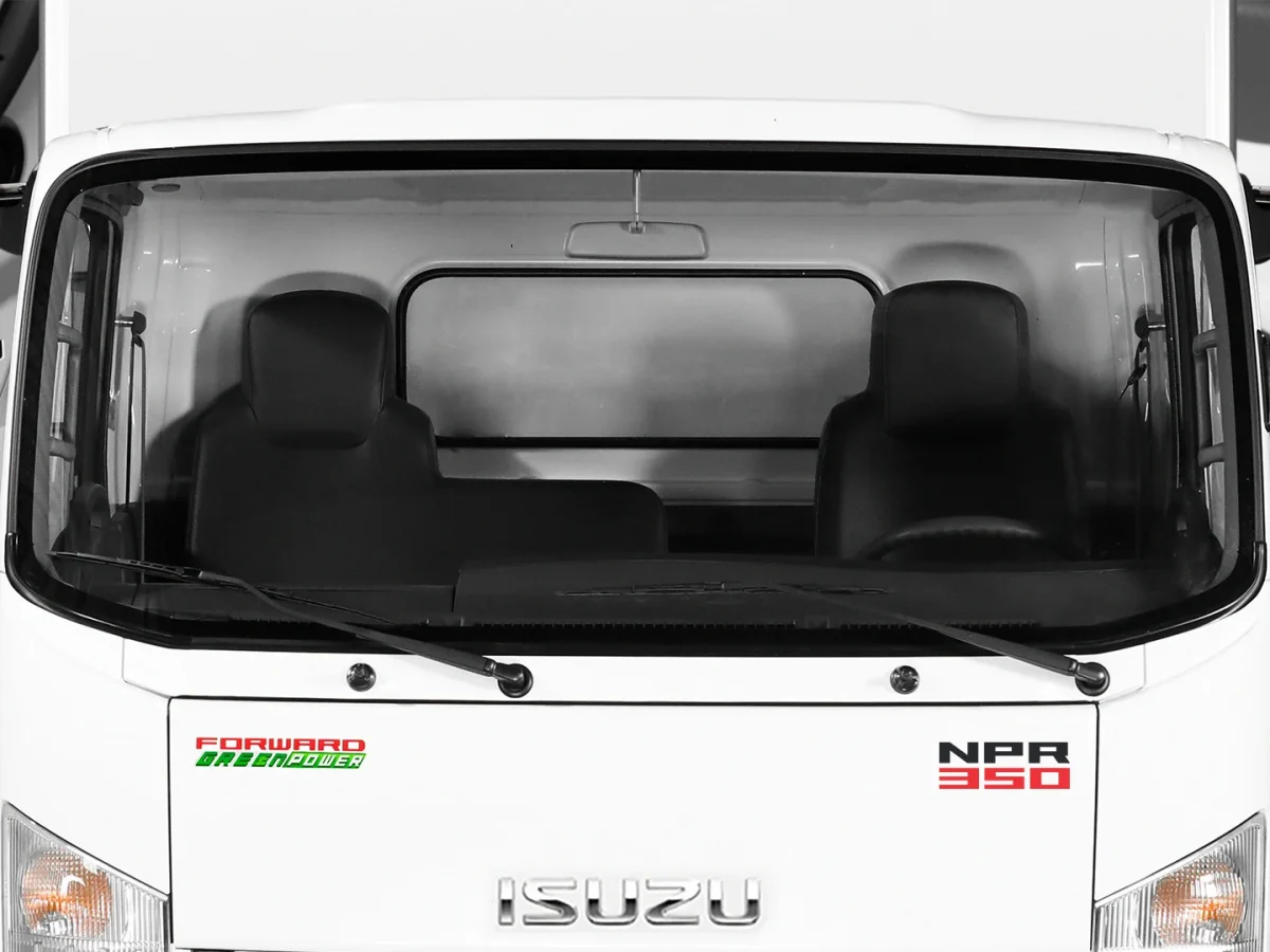 Xe tải ISUZU – NQR75HE5 – Cabin Sát-xi Ngoại thất 4